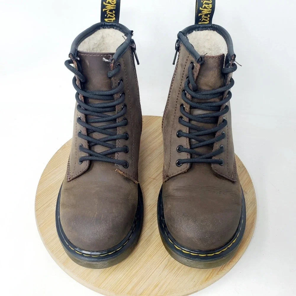 Dr Martens 1460 Serena Boots Kids 2 Brown Leather Lace Up 8 Eye Boys Girls Shoes